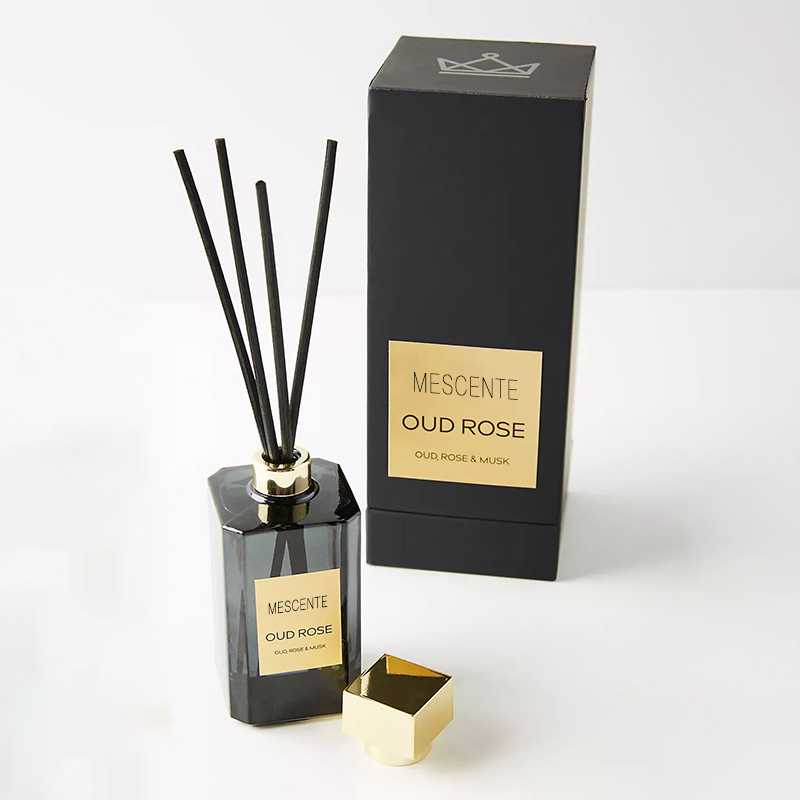 Travertine Trang trí Chai lớn Sứ Trắng Nhãn Thái Lan Nước hoa Reed Hoàn Vũ