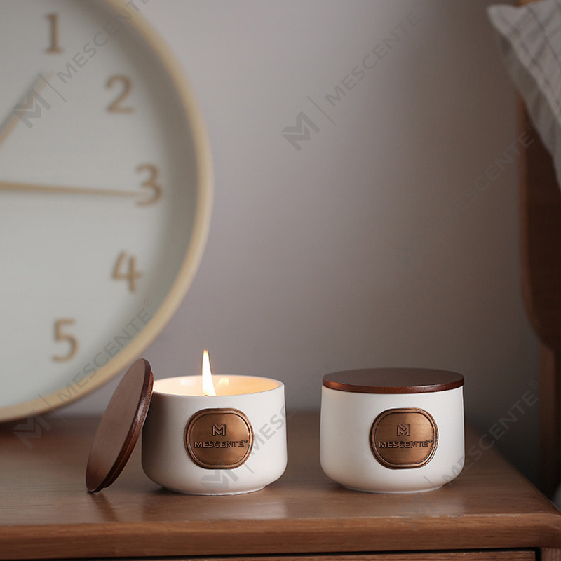 M&Scent nhãn hiệu riêng gốm sứ Bộ quà tặng nến sáp dừa thơm tùy chỉnh