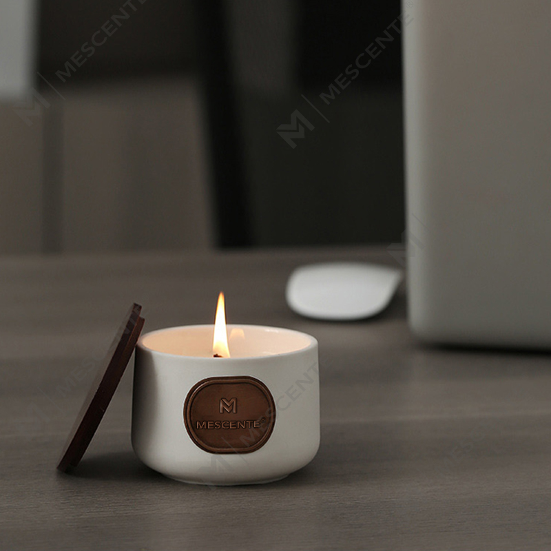 M&Scent nhãn hiệu riêng gốm sứ Bộ quà tặng nến sáp dừa thơm tùy chỉnh
