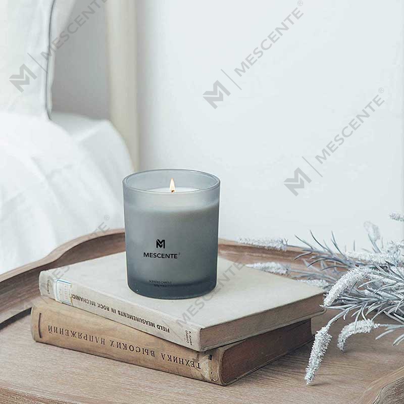 M&Scent Bán buôn Tùy chỉnh Sang trọng Bán chạy nhất Nhãn hiệu riêng Bấc Hoa oải hương Sáp đậu nành Nến thơm