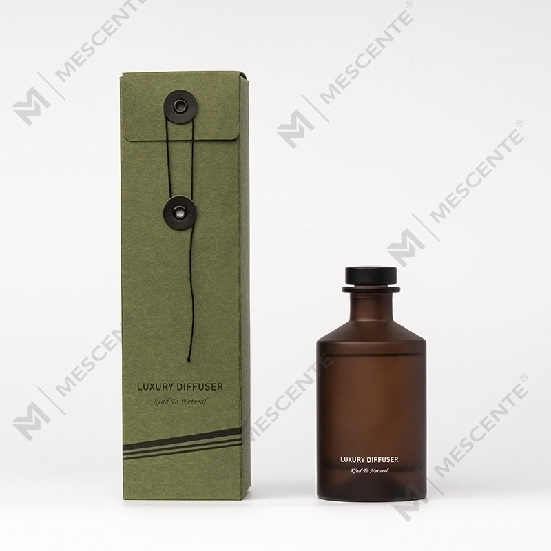 M&Scent Custom Luxury Frosted Glass Chai Home Essential Oil Reed Diffuser