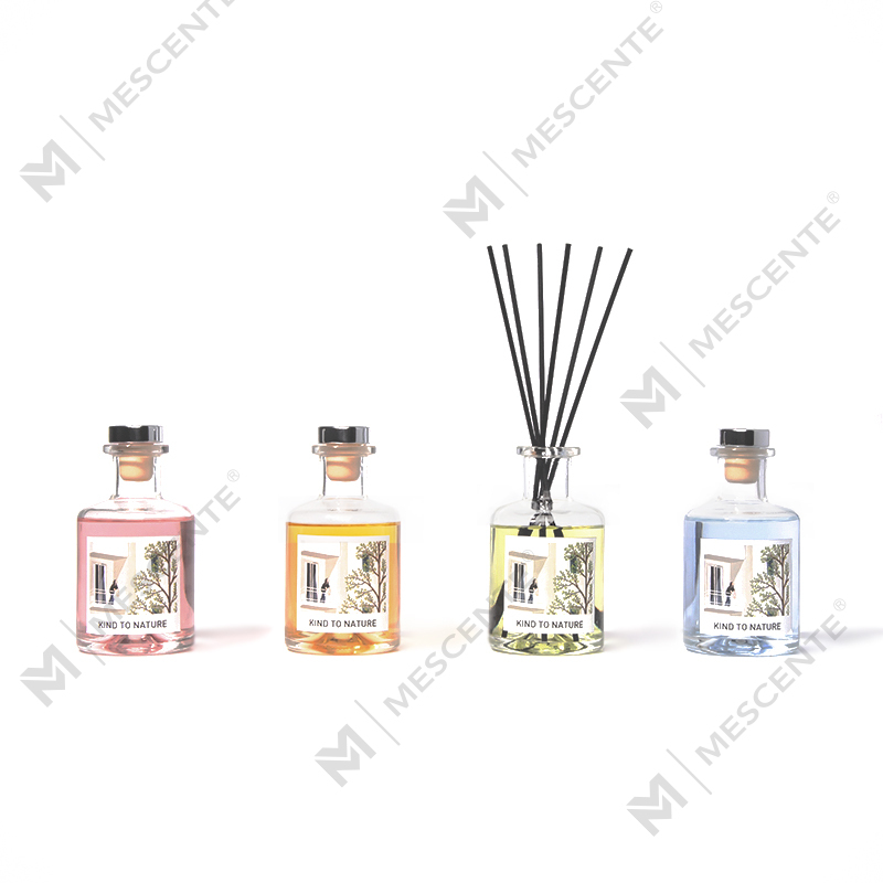Máy khuếch tán tinh dầu sậy dạng chai lớn trang trí sang trọng M&Scent với Bộ quà tặng hoa khô