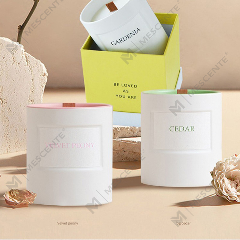 M&Scent bán buôn lọ thủy tinh thơm sang trọng tùy chỉnh nến sáp đậu nành thơm
