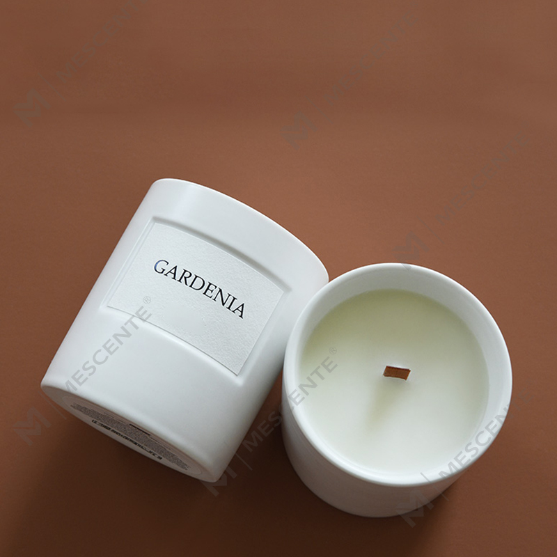 M&Scent bán buôn lọ thủy tinh thơm sang trọng tùy chỉnh nến sáp đậu nành thơm
