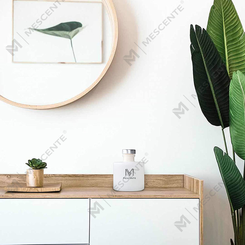 M&Scent Luxury Cá nhân Nhãn hiệu riêng Trang trí mùa thu Nến thơm đậu nành Bộ quà tặng máy khuếch tán sậy