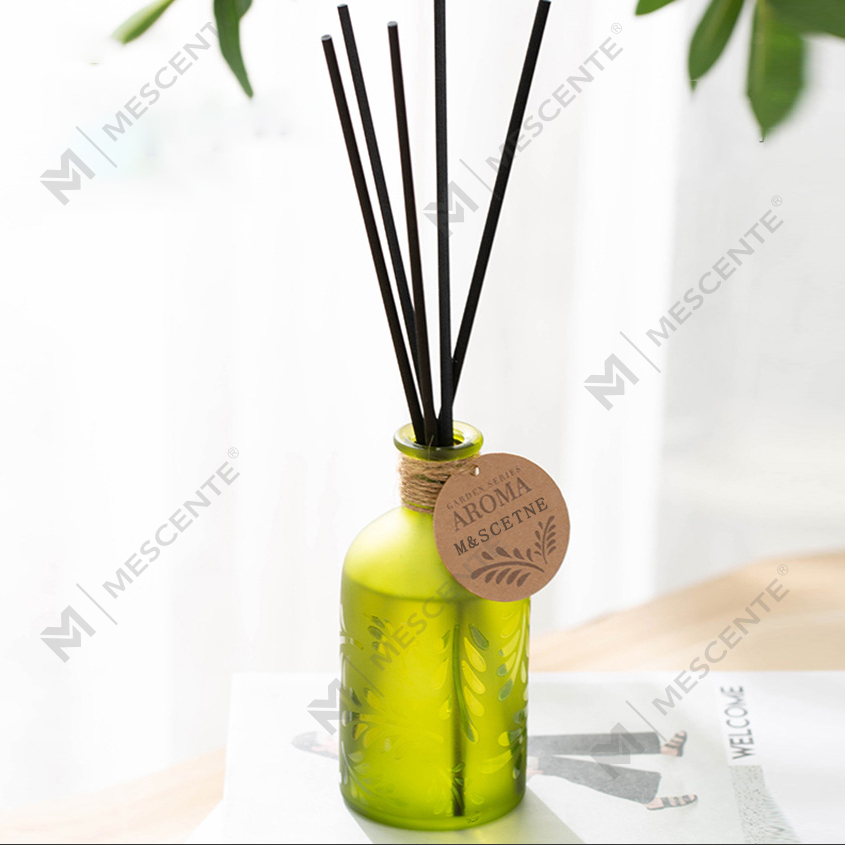 M&Scent Luxury Custom Nhãn hiệu riêng Chai thủy tinh Hoa khuếch tán sậy lỏng có hộp quà tặng