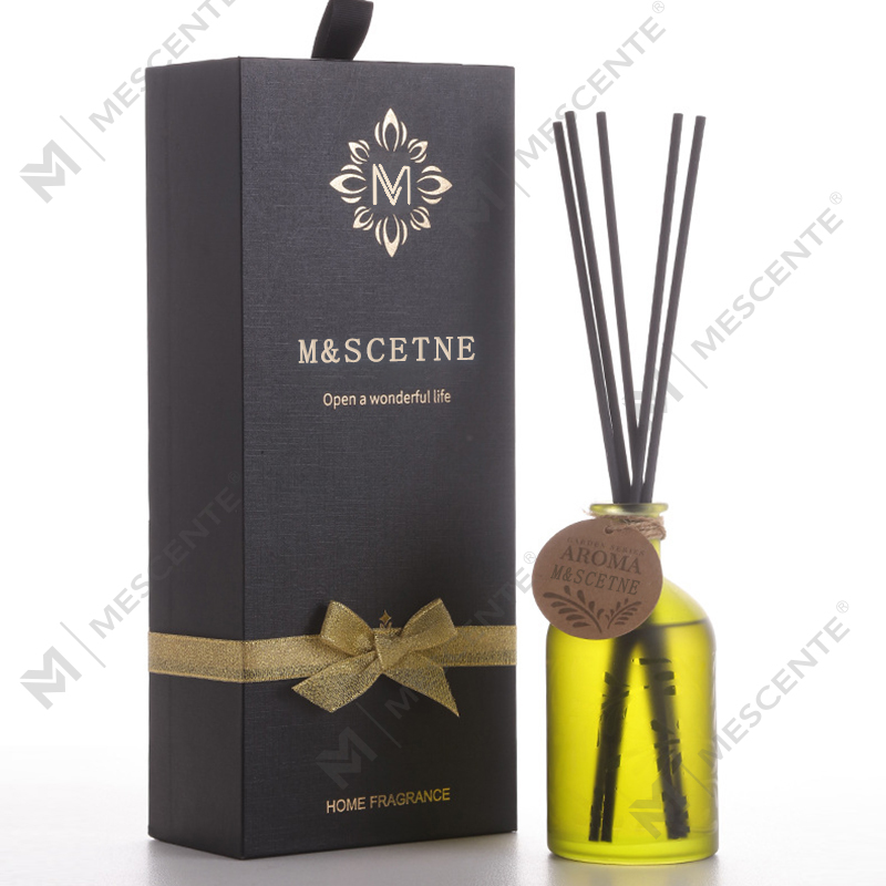 M&Scent Luxury Custom Nhãn hiệu riêng Chai thủy tinh Hoa khuếch tán sậy lỏng có hộp quà tặng
