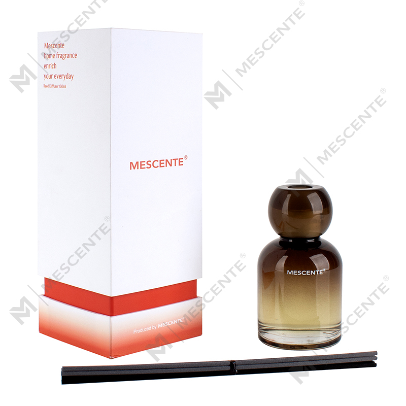 Máy khuếch tán hương thơm nội thất chai thủy tinh 150ml M23050