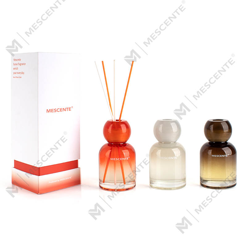 Máy khuếch tán hương thơm nội thất chai thủy tinh 150ml M23050
