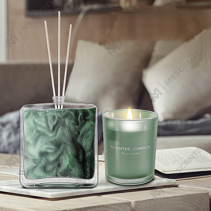 Bộ khuếch tán dầu thơm húng quế chanh M&S cent và Bộ quà tặng nến thơm kèm que cho gia đình