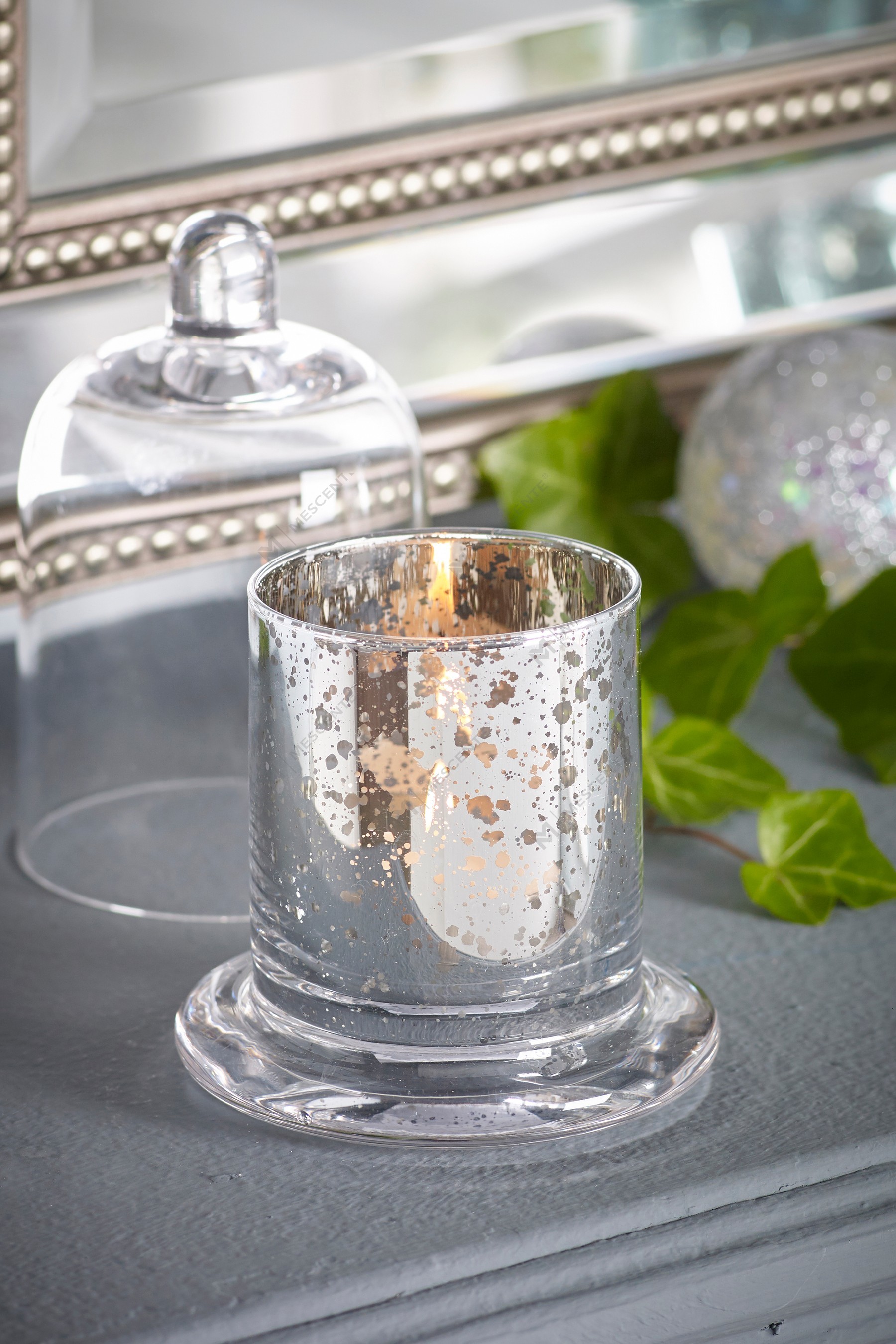 Mescente Luxury Silver Domed cover Đế nến thơm Lọ thủy tinh vòm