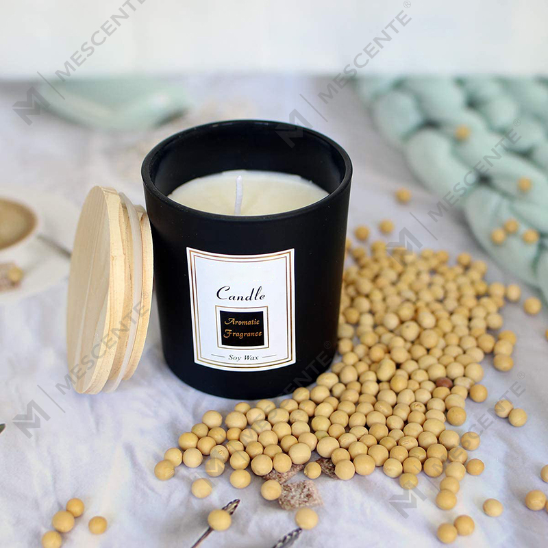 Nến đậu nành in thủ công M&Scent, nến đuổi muỗi gỗ đàn hương