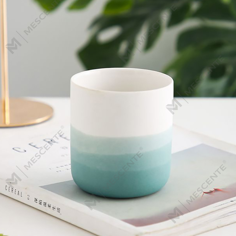 M&Scent Bình nến trang trí màu xanh và trắng bằng gốm hình côn, đèn lồng và lọ nến