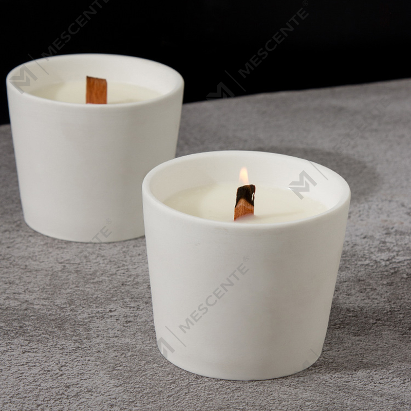 Sang trọng Chất lượng cao Tùy chỉnh Nhãn riêng Sáp đậu nành màu Nến thơm Woodwick với số lượng lớn