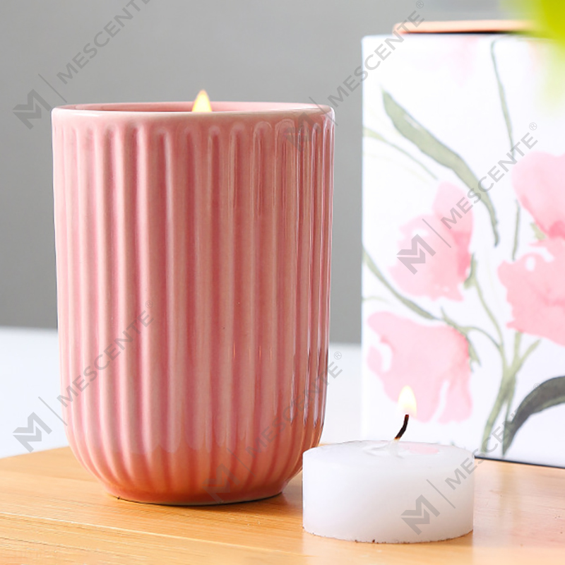 Bán buôn Sang trọng Tùy chỉnh Nhãn riêng Màu gốm Sáp đậu nành Woodwick Nến thơm với số lượng lớn