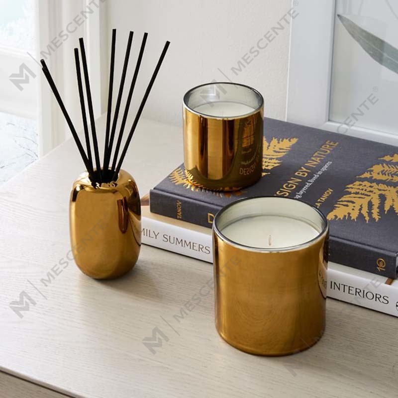 Amazon Luxury Custom Gold Print Logo Black Glass Jar Bộ quà tặng trang trí nến sáp đậu nành thơm