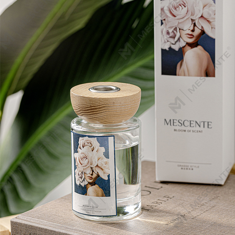 M&Scent bán buôn nhãn hiệu riêng chai thủy tinh dính bộ khuếch tán sậy có nút chặn